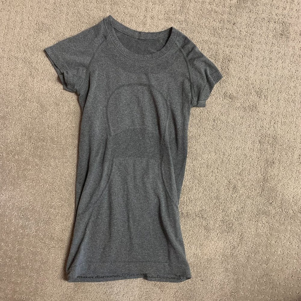 Lululemon Short Sleevw